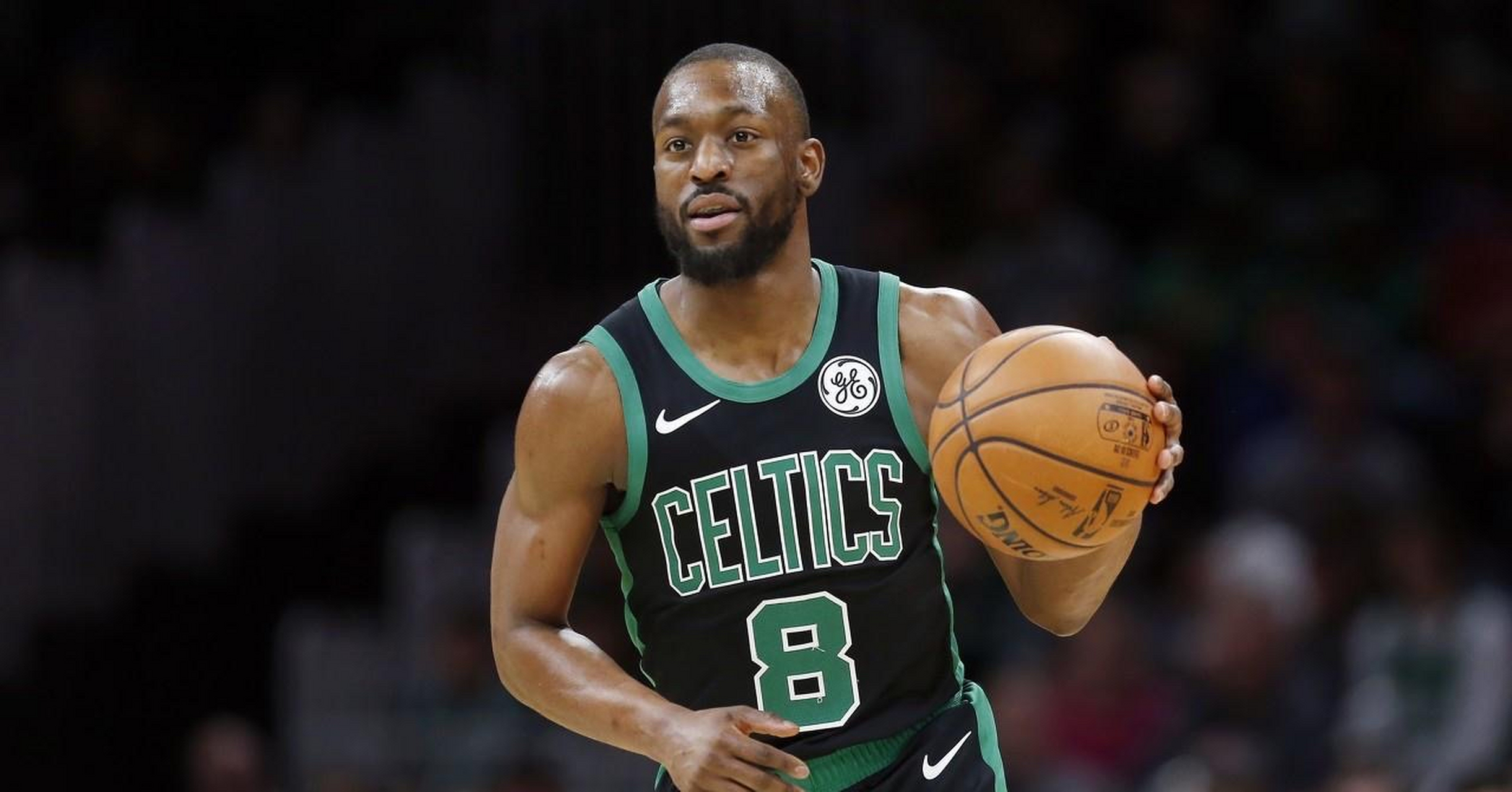 关于绿军三连胜，霍福德贡献稳定表现的信息